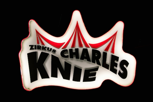 Logo der Firma Zirkus Charles Knie